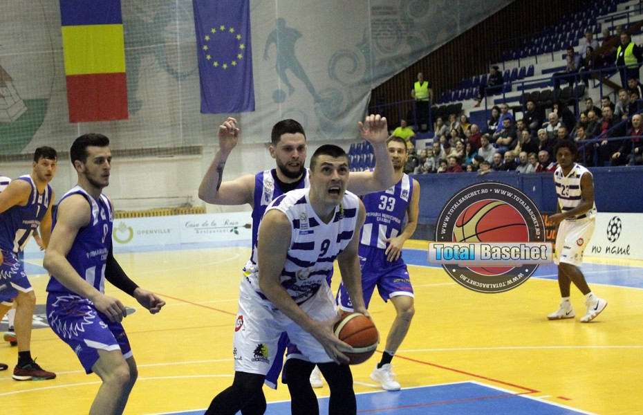 Milos Komatina, al treilea străin care se întoarce din echipa de anul trecut a celor de la SCM Timișoara