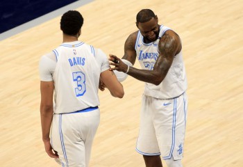 LeBron James o ajută pe Lakers să învingă Indiana Pacers la revenirea pe parchet