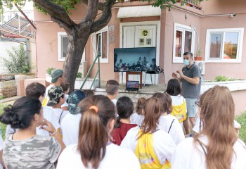 Hai România: Copiii de la Centrul de Plasament Micul Rotterdam susțin lotul olimpic de baschet 3x3