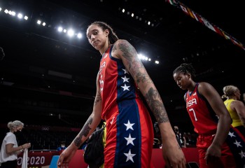 SUA va da piept cu Serbia în semifinale întrecerii de baschet feminin de la Tokyo