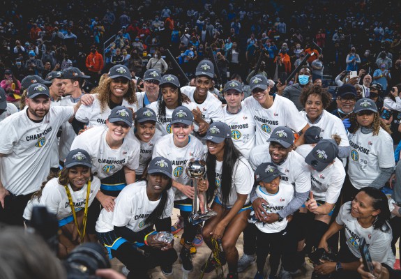 WNBA: Chicago Sky câștigă primul său titlu din istorie