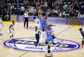NBA și FIBA se pregătesc pentru un parteneriat ce va revoluționa lumea baschetului