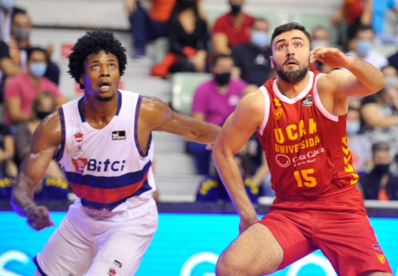 Emi Cățe, comparat cu Kevin Love și Klay Thompson după ultima prestație din liga spaniolă