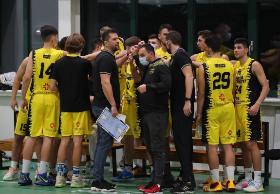 Liga 1: CSU Știința București și CS Agronomia se impun în debutul etapei a doua