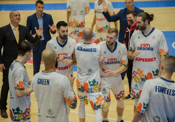 CSM Oradea își face datoria și o învinge pe Szolnok în ultimul meci al grupelor Europe Cup