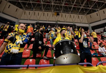 Accesul spectatorilor la evenimentele sportive ar putea fi permis începând cu 1 decembrie