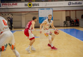 CSM Oradea joacă pe terenul lui Sporting Lisabona în Top 16 FIBA Europe Cup