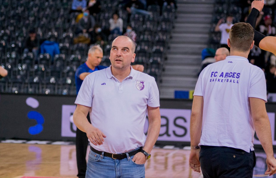 Tudor Costescu: „Abordăm cu încredere meciul și ne respectăm adversarii”