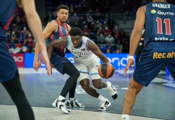 Maccabi Tel Aviv l-a transferat pe Khyri Thomas