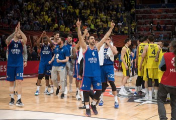 Anadolu Efes câștigă titlul în Turcia și încheie un an excelent