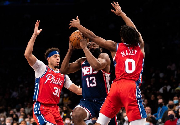 NBA: James Harden, transferat de Philadelphia 76ers