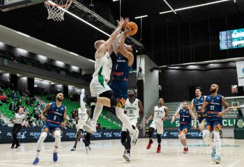CSM Oradea, duel cu Sporting Lisabona pentru primul loc în grupa din FIBA Europe Cup