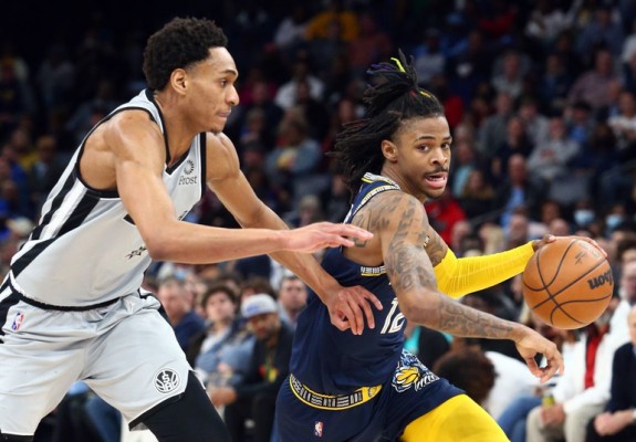 Ja Morant, career-high în succesul împotriva lui San Antonio Spurs
