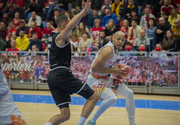 CSM Oradea ratează calificarea în semifinalele FIBA Europe Cup