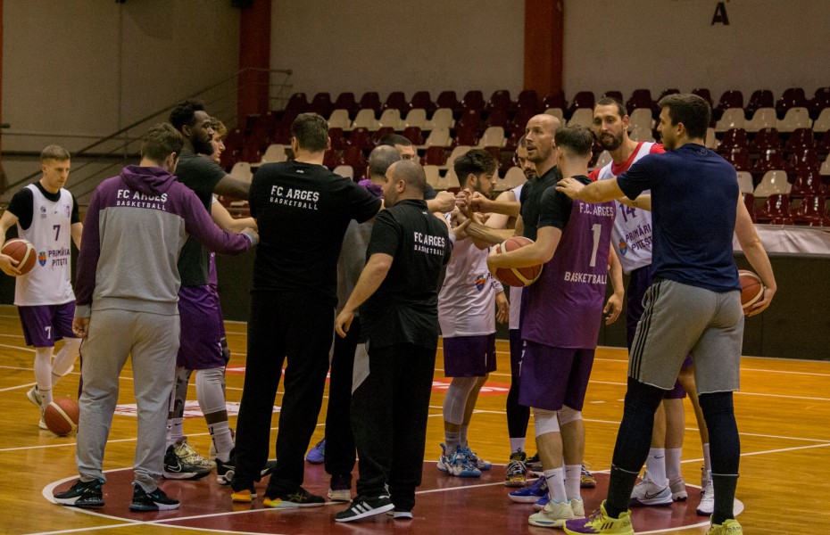 FC Argeș Basketball trece de Rapid București și termină sezonul regulat pe locul patru