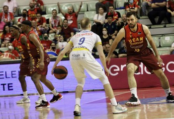 Victorie importantă pentru UCAM Murcia în cursa pentru playoff-ul Ligii ACB