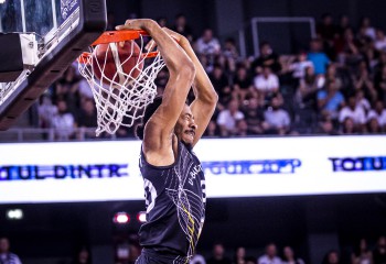 Elijah Stewart, la al doilea joc al lui Pelicans în care nu este introdus pe teren