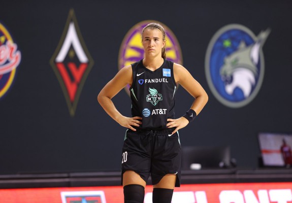 Sabrina Ionescu a marcat 21 de puncte într-un singur sfert