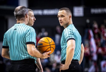 Mai mulți arbitri FIBA au oficiat jocuri în NBA Summer League