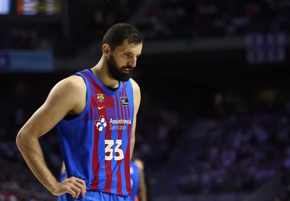 Nikola Mirotic, în pericol să rateze prima parte a sezonului viitor
