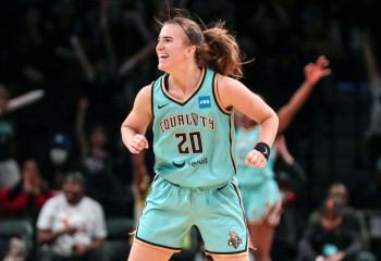Nou record doborât de Sabrina Ionescu în WNBA