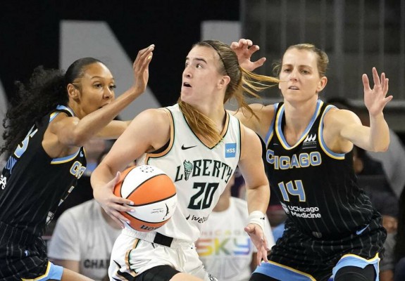 Final de sezon pentru Sabrina Ionescu