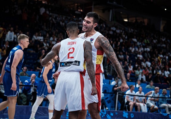 Spania se califică pentru a 11-a oară consecutiv în semifinalele EuroBasket