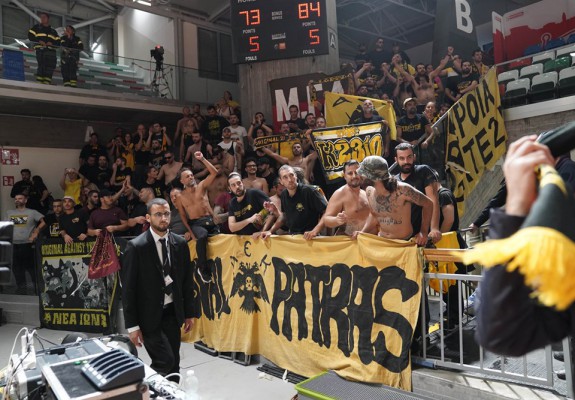 Moment inedit în sala lui Reggio Emilia, după un meci din Basketball Champions League