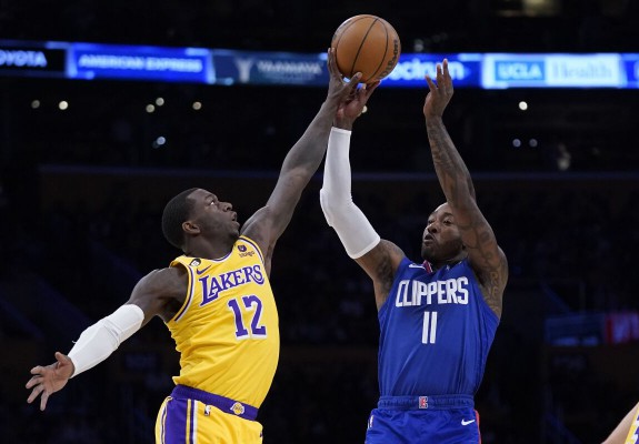 Milwaukee Bucks și Los Angeles Clippers au câștigat meciurile serii în NBA