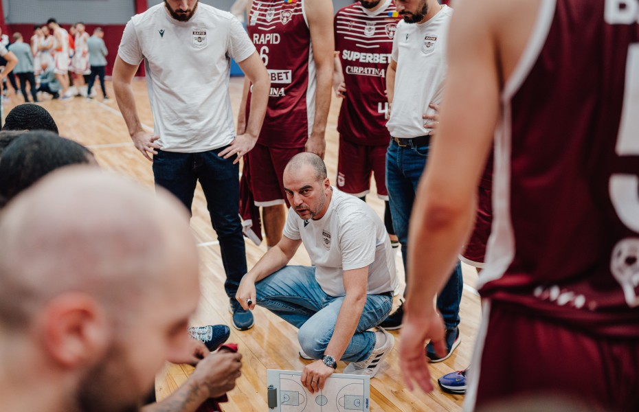 Tudor Costescu: „Întâlnim de departe cea mai în formă echipă din campionat”