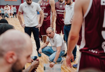 Tudor Costescu: „Întâlnim de departe cea mai în formă echipă din campionat”