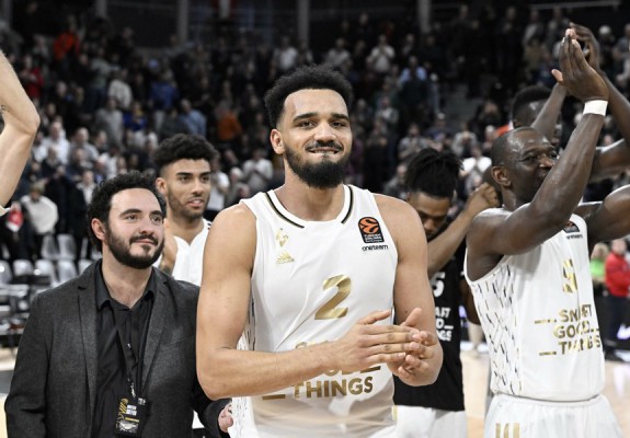 ASVEL Lyon a câștigat pe sirenă la capătul unei reveniri spectaculoase contra lui Olympiacos