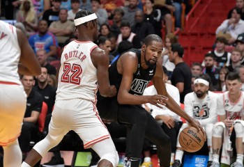 Brooklyn se impune la limită cu Miami, Memphis ajunge la șase victorii consecutive