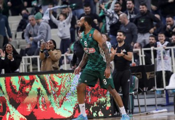 Derrick Williams aduce victoria pentru Panathinaikos, Anadolu Efes trece de Barcelona