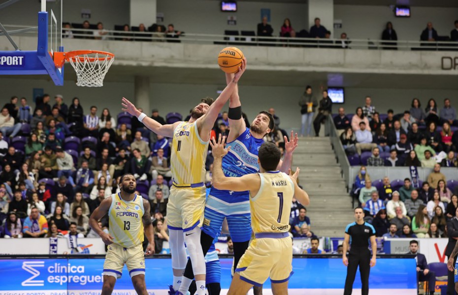 SCM U Craiova rămâne fără victorie după patru meciuri în Top 16 FIBA Europe Cup