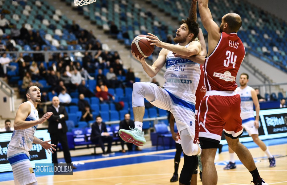 SCM U Craiova, învinsă pe teren propriu de Cholet Basket