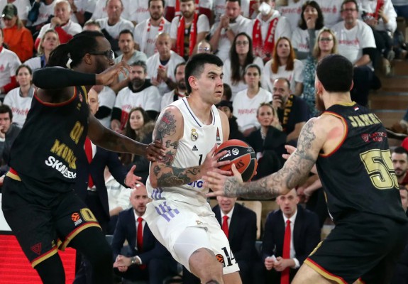 Real Madrid câștigă în deplasare, Olympiacos trece pe teren propriu de Anadolu Efes