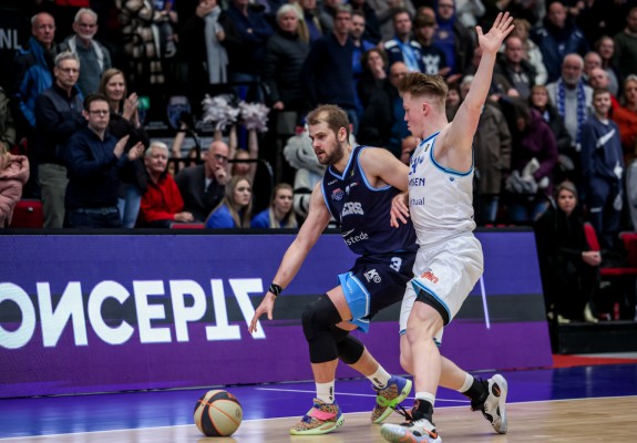 Victorie fără probleme pentru Landstede Hammers Zwolle în campionat
