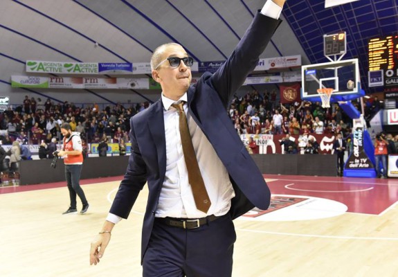 Umana Reyer Venezia l-a demis pe Walter De Raffaele