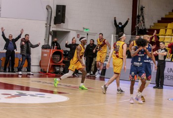 CSM Oradea dă piept cu Keravnos în ultima etapă din Top 16 FIBA Europe Cup