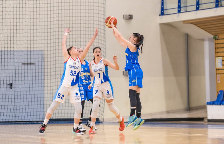 TF U19 Feminin: Olimpia București și CSU Brașov s-au calificat în finala campionatului