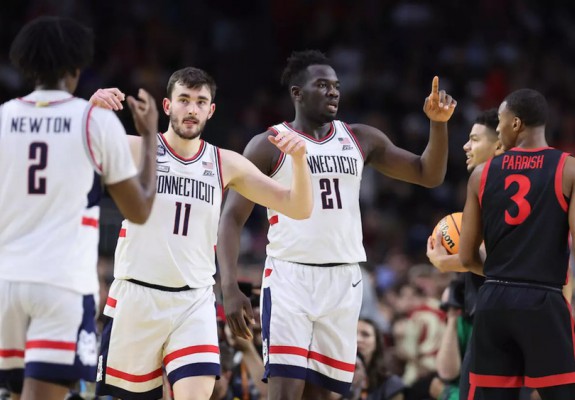 UConn a cucerit titlul în NCAA. Video