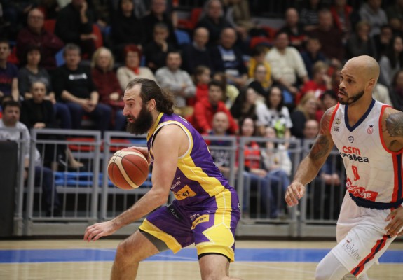 Care este programul sferturilor de finală ale Ligii Naționale de Baschet Masculin