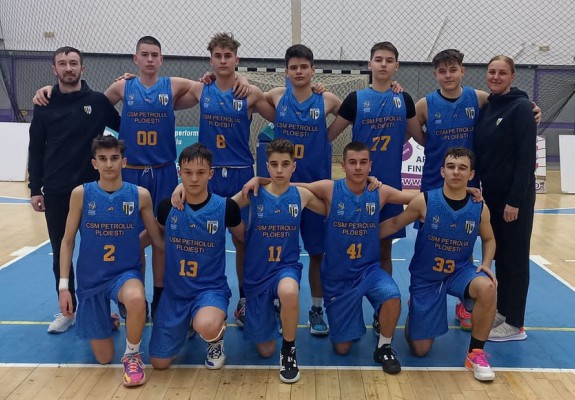 U15 Masculin - CSȘ CSM Ploiești încheie un sezon perfect în Campionatul Național