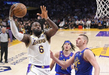 LeBron James ia în considerare retragerea, după ce Los Angeles Lakers a fost eliminată din play-off