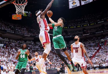 Boston Celtics rămâne în viață în finala Conferinței de Est după meciul patru al seriei cu Miami Heat