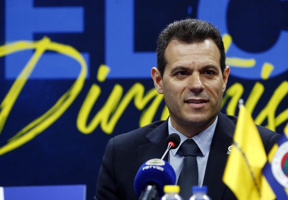 Dimitris Itoudis a criticat arbitrajul după o nouă înfrângere a lui Fenerbahce