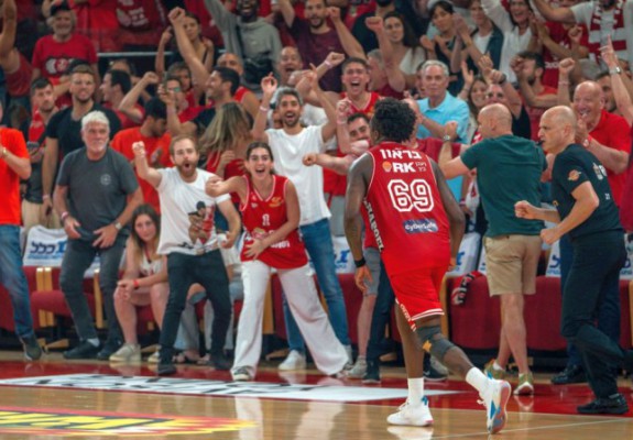 Hapoel Tel Aviv a câștigat meciul doi al finalei cu Maccabi
