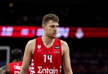 Sasha Vezenkov face pasul către NBA și va juca la Sacramento Kings