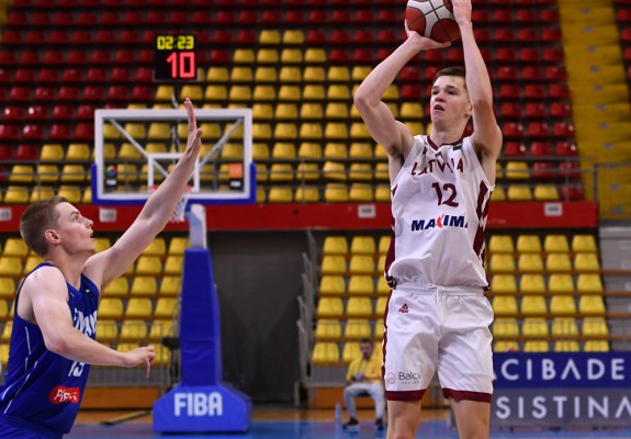 Freds Pauls Bagatskis, printre remarcații zilei secunde de la Campionatul European U20 - Divizia B